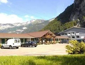 Szálloda Fasthotel Thônes